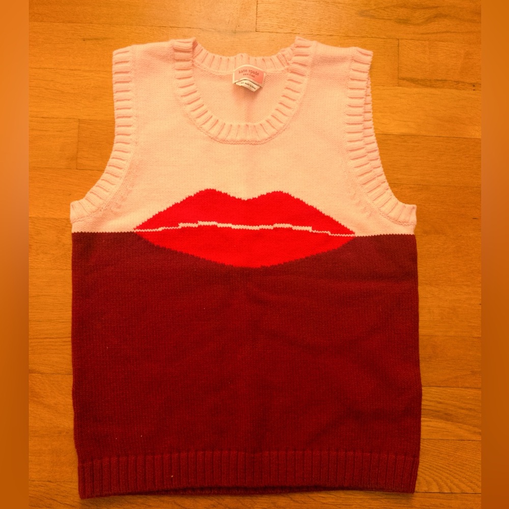 Kate Spade Blush sweater vest- Lips Pop Art- Colorful- Pink, Red, and Burgundy